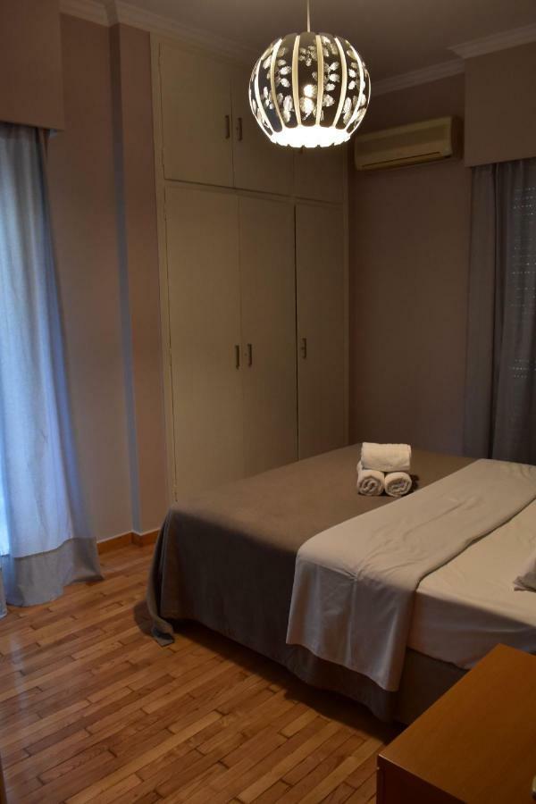 Chic Central Apartment In Evangelismos Metro Station Athens Exterior photo