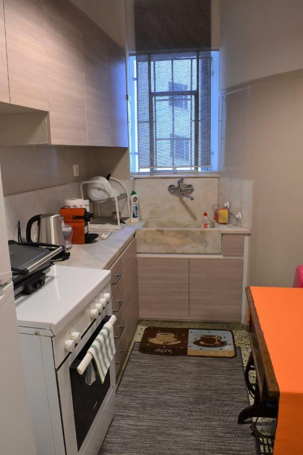 Chic Central Apartment In Evangelismos Metro Station Athens Exterior photo