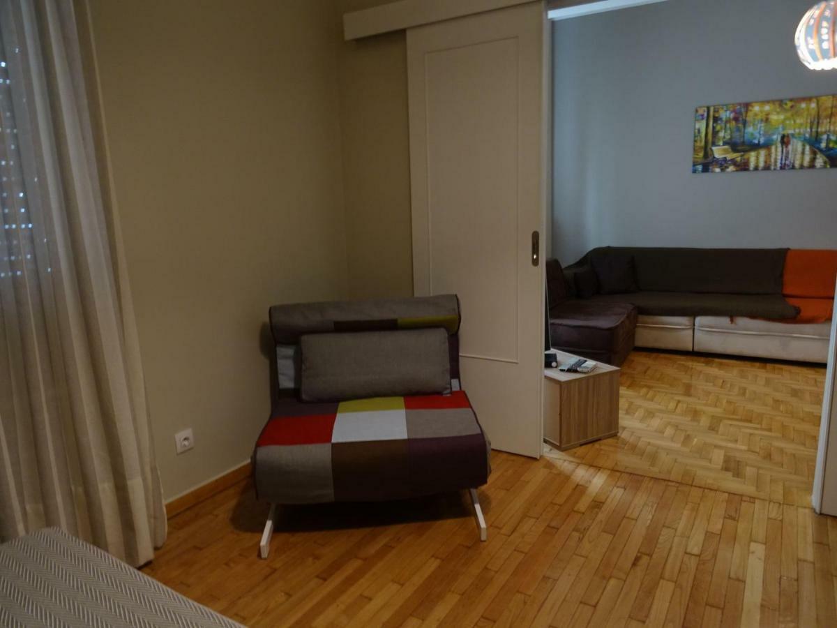 Chic Central Apartment In Evangelismos Metro Station Athens Exterior photo