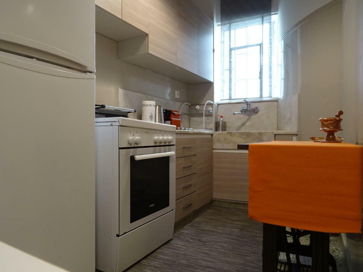Chic Central Apartment In Evangelismos Metro Station Athens Exterior photo